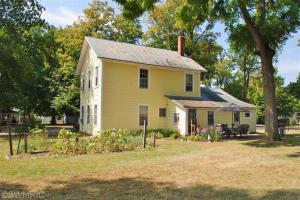 525 White Pigeon St, Constantine, MI 49042 photo 15
