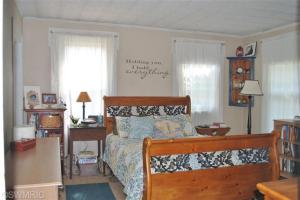 525 White Pigeon St, Constantine, MI 49042 photo 9