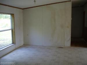 500 Riverview Rd, Lawrence, MI 49064 photo 5