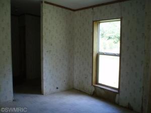 500 Riverview Rd, Lawrence, MI 49064 photo 6