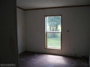 500 Riverview Rd, Lawrence, MI 49064 photo 8