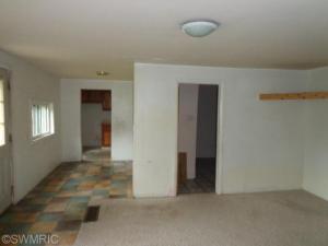 2991 S Elm Ave, White Cloud, MI 49349 photo 8