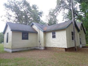 2991 S Elm Ave, White Cloud, MI 49349 photo 4