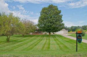 4393 Charles Rd, Ionia, MI 48846 photo 2