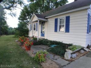12640 68th Ave, Allendale, MI 49401 photo 2