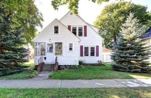 324 E Green St, Marshall, MI 49068 photo 1