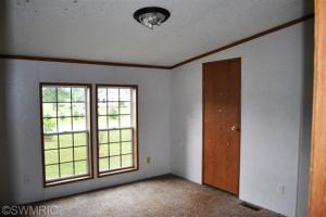 351 E Main St, Mecosta, MI 49332 photo 10