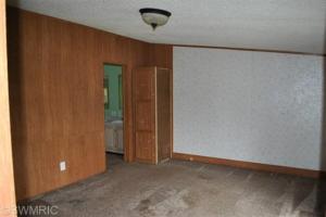 351 E Main St, Mecosta, MI 49332 photo 7