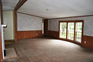 351 E Main St, Mecosta, MI 49332 photo 2