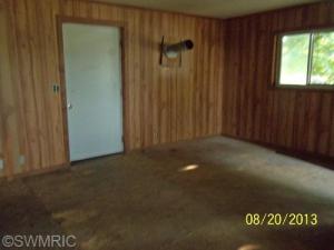 289 E Klees Rd, Stanton, MI 48888 photo 7