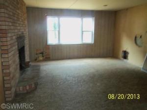 289 E Klees Rd, Stanton, MI 48888 photo 4