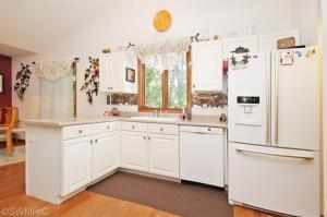 8 Heron Ct, Plainwell, MI 49080 photo 8