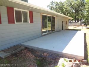 2053 E 95th St, Newaygo, MI 49337 photo 3