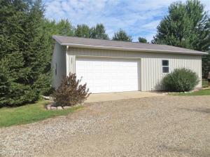 22661 Davis Dr, Three Rivers, MI 49093 photo 5
