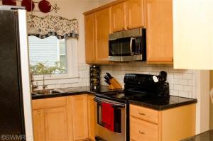 137 E Lytle, Ionia, MI 48846 photo 12