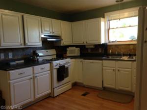 235 E Main St, Saranac, MI 48881 photo 5