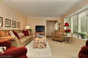 719 Allison Dr, Marshall, MI 49068 photo 3