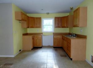 236 E Wagner Rd, Buchanan, MI 49107 photo 3