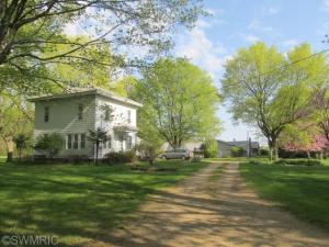 7944 Palmer Rd, Belding, MI 48809 photo 3