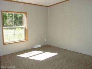 2269 E 95th St, Newaygo, MI 49337 photo 8