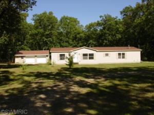 2269 E 95th St, Newaygo, MI 49337 photo 1