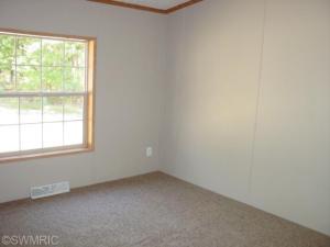 2269 E 95th St, Newaygo, MI 49337 photo 12