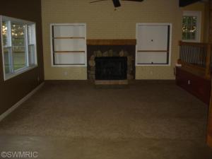 755 109th Ave, Plainwell, MI 49080 photo 6