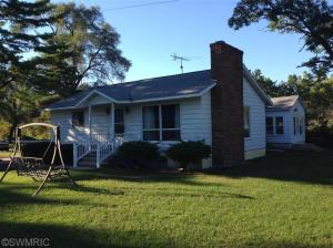 1144 E Sidney Rd, Stanton, MI 48888 photo 5