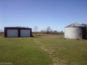 663 Coral Rd, Stanton, MI 48888 photo 17
