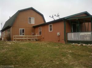 663 Coral Rd, Stanton, MI 48888 photo 4