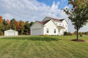 9343 Clear Meadow Dr, Ada, MI 49301 photo 2