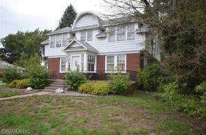 439 E Savidge St, Spring Lake, MI 49456 photo 1