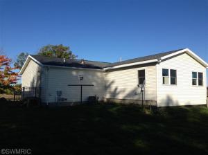 1449 Bugbee, Ionia, MI 48846 photo 2