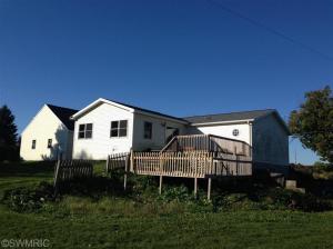 1449 Bugbee, Ionia, MI 48846 photo 3