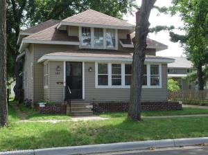 307 West St, Three Rivers, MI 49093 photo 2