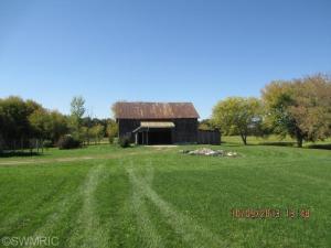 1235 E Beardsley Rd, Sheridan, MI 48884 photo 4