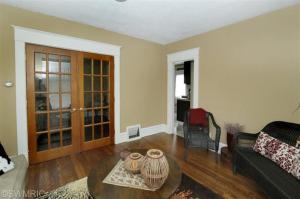 104 E Wheeler, Three Rivers, MI 49093 photo 4
