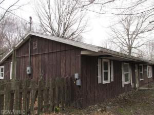 9935 E Sidney Rd, Carson City, MI 48811 photo 3