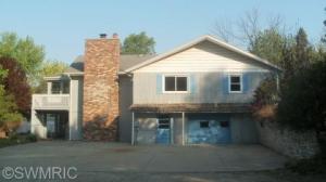 9510 E Fulton St, Ada, MI 49301 photo 1