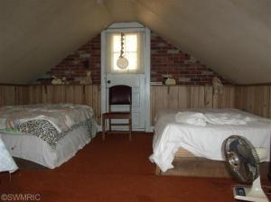 995 E 16 Mile Rd, Bitely, MI 49309 photo 6