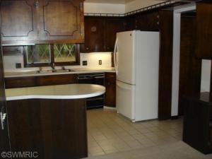 320 S Third Ave, Big Rapids, MI 49307 photo 11