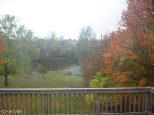 320 S Third Ave, Big Rapids, MI 49307 photo 5