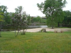 320 S Third Ave, Big Rapids, MI 49307 photo 22