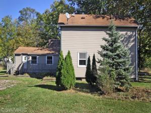 212 Cass, Augusta, MI 49012 photo 4