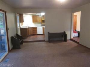 201 S Hooker Ave, Three Rivers, MI 49093 photo 9