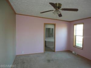4972 W Fillmore Rd, Ithaca, MI 48847 photo 11