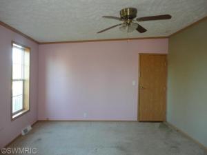 4972 W Fillmore Rd, Ithaca, MI 48847 photo 12
