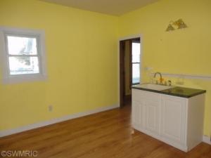 309 E State St, Saint Johns, MI 48879 photo 10