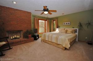 9205 28th St SE, Ada, MI 49301 photo 15