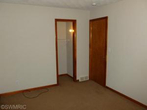 312 W Jackson St, Augusta, MI 49012 photo 9